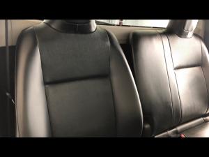 Toyota Hilux 2.0 single cab S (aircon) - Image 11
