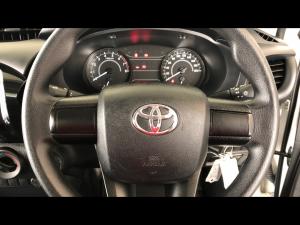 Toyota Hilux 2.0 single cab S (aircon) - Image 14