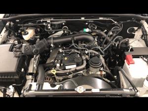 Toyota Hilux 2.0 single cab S (aircon) - Image 24