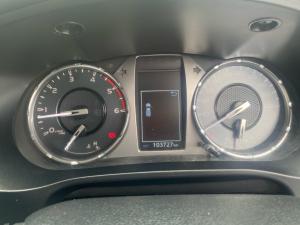 Toyota Hilux 2.4GD-6 single cab 4x4 Raider manual - Image 10