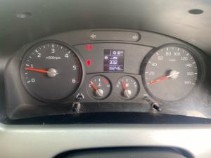 Kia K2700 2.7D workhorse chassis cab - Image 9