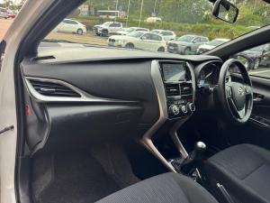 Toyota Yaris 1.5 Xs - Image 7