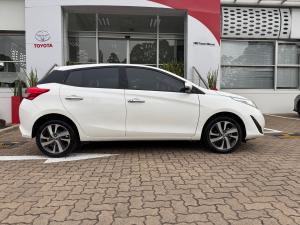 Toyota Yaris 1.5 Xs - Image 3