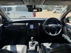 Toyota Fortuner 2.8GD-6 4x4 VX - Image 6