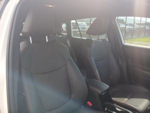 Toyota Corolla Cross 1.8 GR-S - Image 18