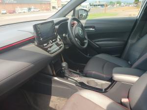 Toyota Corolla Cross 1.8 GR-S - Image 7