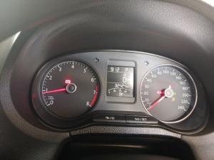 Volkswagen Polo Vivo 1.6 Comfortline TIP - Image 11