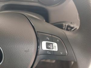 Volkswagen Polo Vivo 1.4 - Image 10