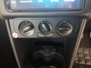 Volkswagen Polo Vivo 1.4 - Image 16