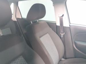 Volkswagen Polo Vivo 1.4 Life - Image 7