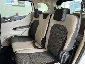 Renault Triber 1.0 Prestige / Intens AMT - Image 12