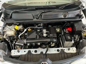 Renault Triber 1.0 Prestige / Intens AMT - Image 9