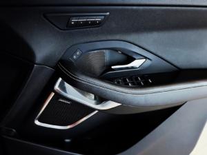 Jaguar E-Pace D200 AWD R-Dynamic Black - Image 32