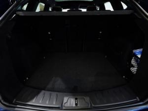 Jaguar E-Pace D200 AWD R-Dynamic Black - Image 42