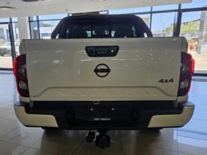 Nissan Navara 2.5DDTi double cab Pro-4X 4x4 Warrior - Image 4