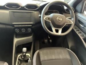 Nissan Magnite 1.0 Visia auto - Image 9