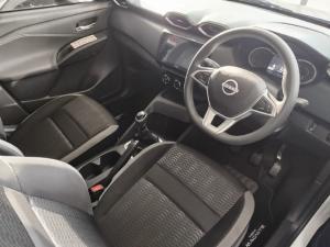 Nissan Magnite 1.0 Visia manual - Image 9