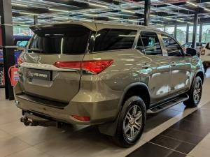 Toyota Fortuner 2.4GD-6 auto - Image 4