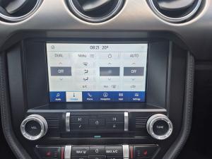 Ford Mustang 5.0 GT fastback - Image 16