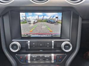 Ford Mustang 5.0 GT fastback - Image 20