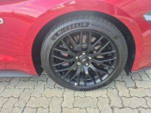 Ford Mustang 5.0 GT fastback - Image 7