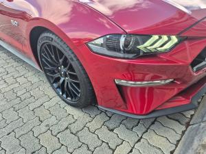 Ford Mustang 5.0 GT fastback - Image 9