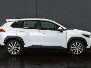 Toyota Corolla Cross 1.8 XR - Image 8