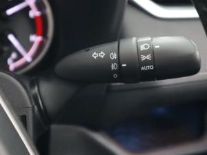 Toyota RAV4 2.0 VX - Image 22