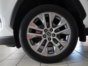 Toyota RAV4 2.0 VX - Image 30
