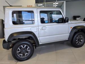 Suzuki Jimny 1.5 GLX AllGrip 3-door manual - Image 7