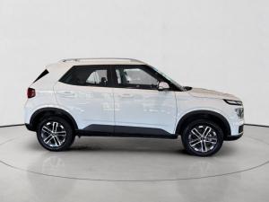 Hyundai Venue 1.0T Fluid auto - Image 8