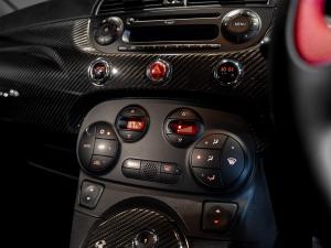 Abarth 695 Tributo Ferrari - Image 10