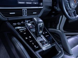 Porsche Cayenne Cayenne - Image 12