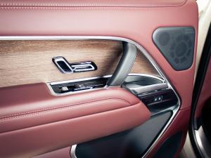 Land Rover Range Rover D350 HSE - Image 21