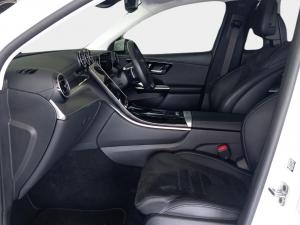 Mercedes-Benz GLC GLC300d 4Matic Avantgarde - Image 14