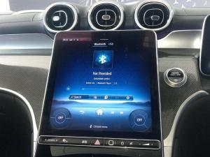 Mercedes-Benz GLC GLC300d 4Matic Avantgarde - Image 12