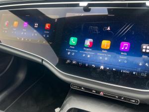 Mercedes-Benz E-Class E220d Avantgarde - Image 11