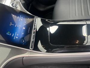 Mercedes-Benz GLC GLC300d 4Matic Avantgarde - Image 12