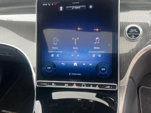 Mercedes-Benz GLC GLC300d 4Matic Avantgarde - Image 17