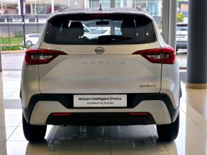 Nissan Magnite 1.0 Visia auto - Image 6