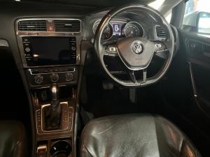 Volkswagen Golf 1.4TSI Comfortline - Image 9