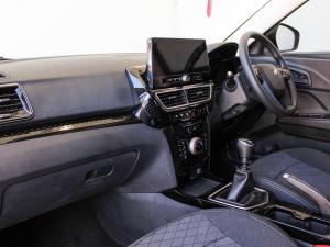 Mahindra XUV 3XO 1.2T MX3 manual - Image 14