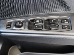 Mahindra XUV 3XO 1.2T MX3 manual - Image 18