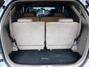 Toyota Fortuner 3.0D-4D 4x4 - Image 8