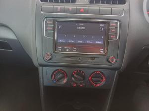 Volkswagen Polo Vivo hatch 1.4 Comfortline - Image 16