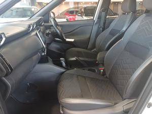 Nissan Magnite 1.0 Turbo Acenta Plus auto - Image 16