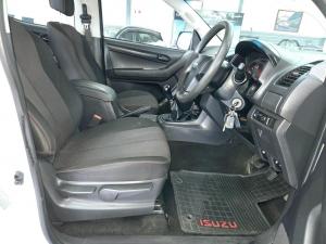 Isuzu D-Max 250 double cab Hi-Ride - Image 12