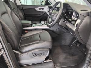 Audi Q7 45TDI quattro S line - Image 6