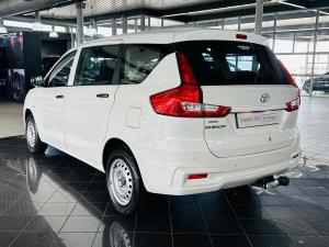 Toyota Rumion 1.5 S - Image 12