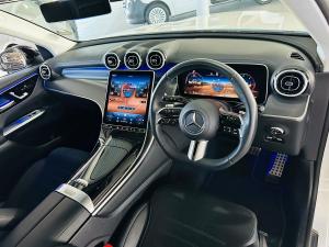 Mercedes-Benz GLC GLC300d 4Matic Avantgarde - Image 4